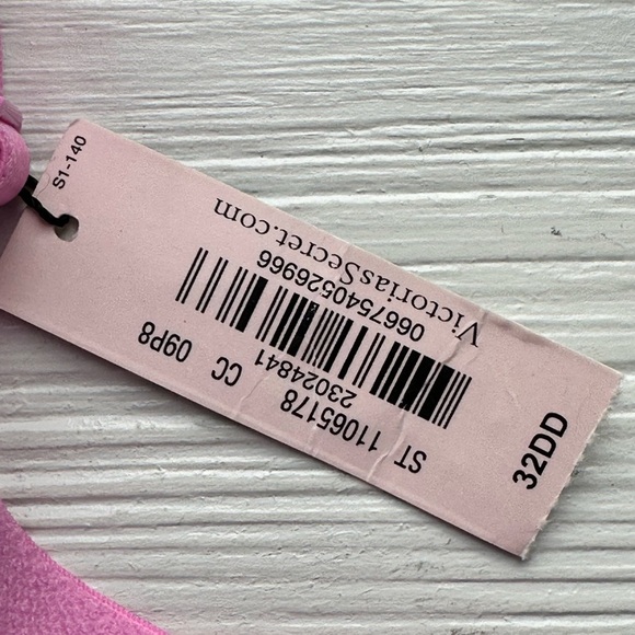 NWT VS Perfect Shape Bra Purple size 32DD - Picture 6 of 7